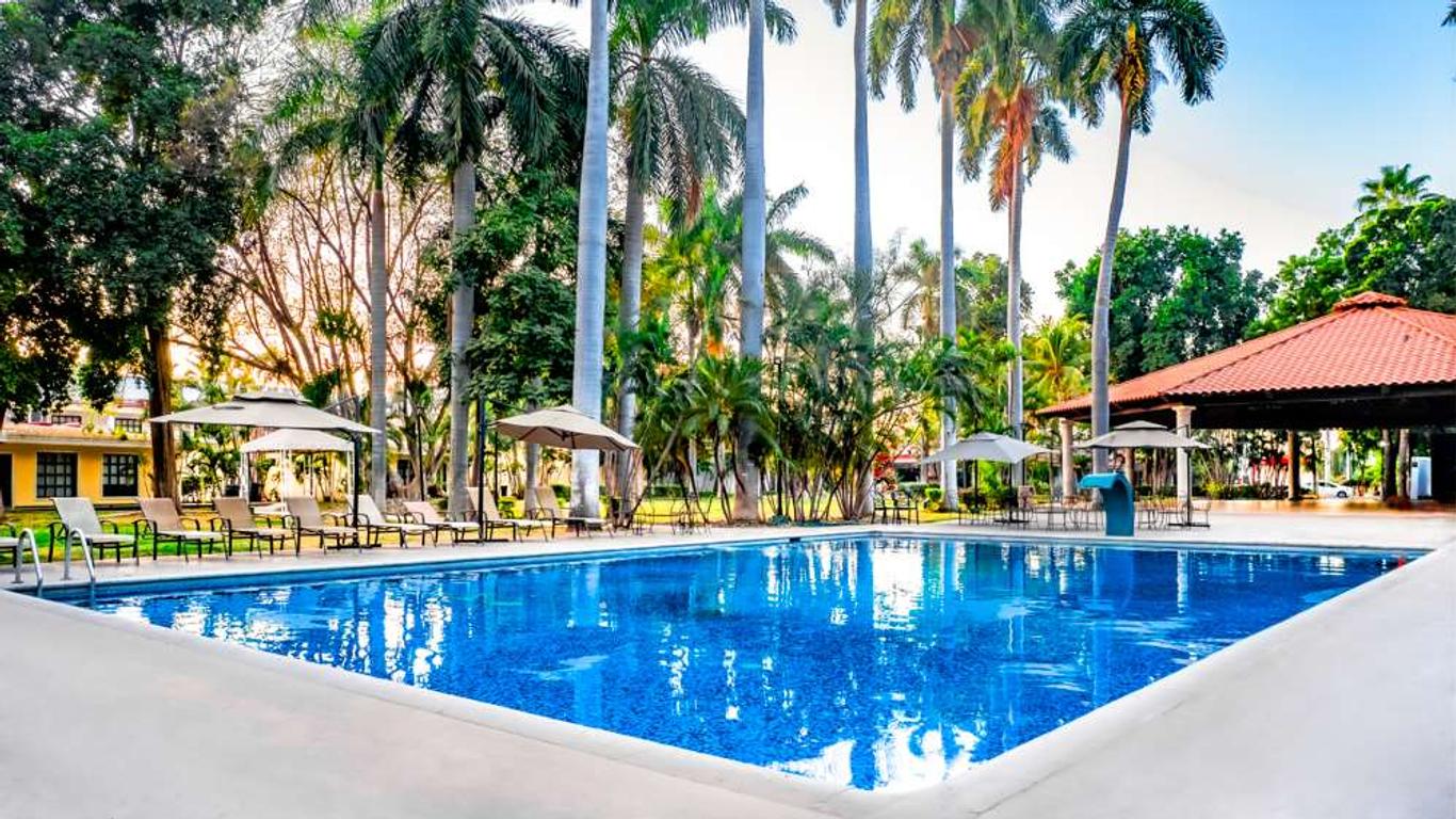 Inhouse Select Hacienda Tres Rios
