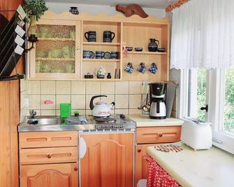 Talblick 2 - Ihr Zuhause : das Ferienhaus mitten im idyllischen Tal - Bad Bibra - Cocina