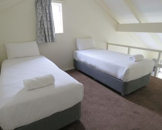 Grandeur Thermal Spa Resort - Taupo - Dormitor