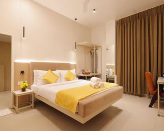هوتل فارونا - فاراناسي - غرفة نوم
