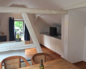 Pitoresque old town house near the castle - Bad Homburg vor der Höhe - Wohnzimmer