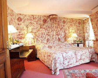 Hotel du Centre - Vayrac - Habitación