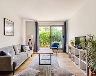 La casa de Sophie T3 avec jardinet, Parking privé - Port de Vannes - Vannes - Salon