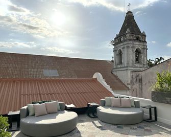 Amazinn Places Hotel Boutique Casa Maric - Panama City - Balkon