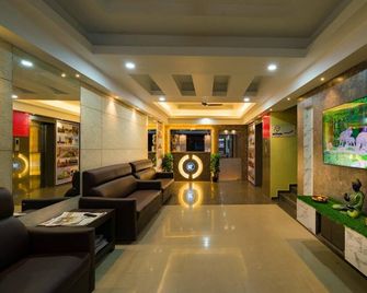 Kinara Executive Lodge - Udupi - Lobby