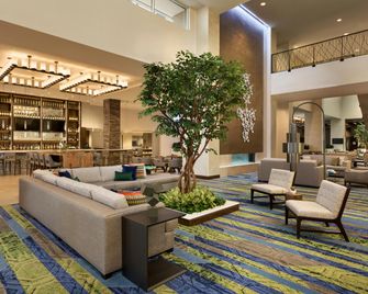 Embassy Suites Denton Convention Center - Denton - Oleskelutila