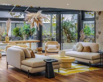 Hotel Mercure Paris Gare Montparnasse Tgv - Paris - Bâtiment