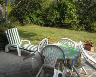 Cozy nest in Haute Provence - Barret-sur-Méouge - Patio