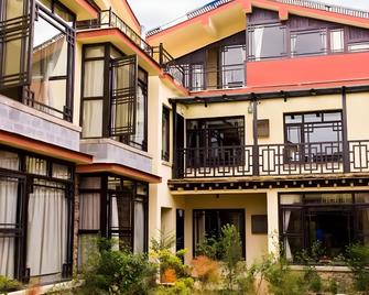 Blossom Hill Inn Shangri-la - Dêqên - Edificio