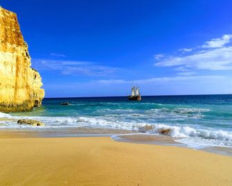 Fisherman's house with roof terrace in the village center - Ferragudo - Strand
