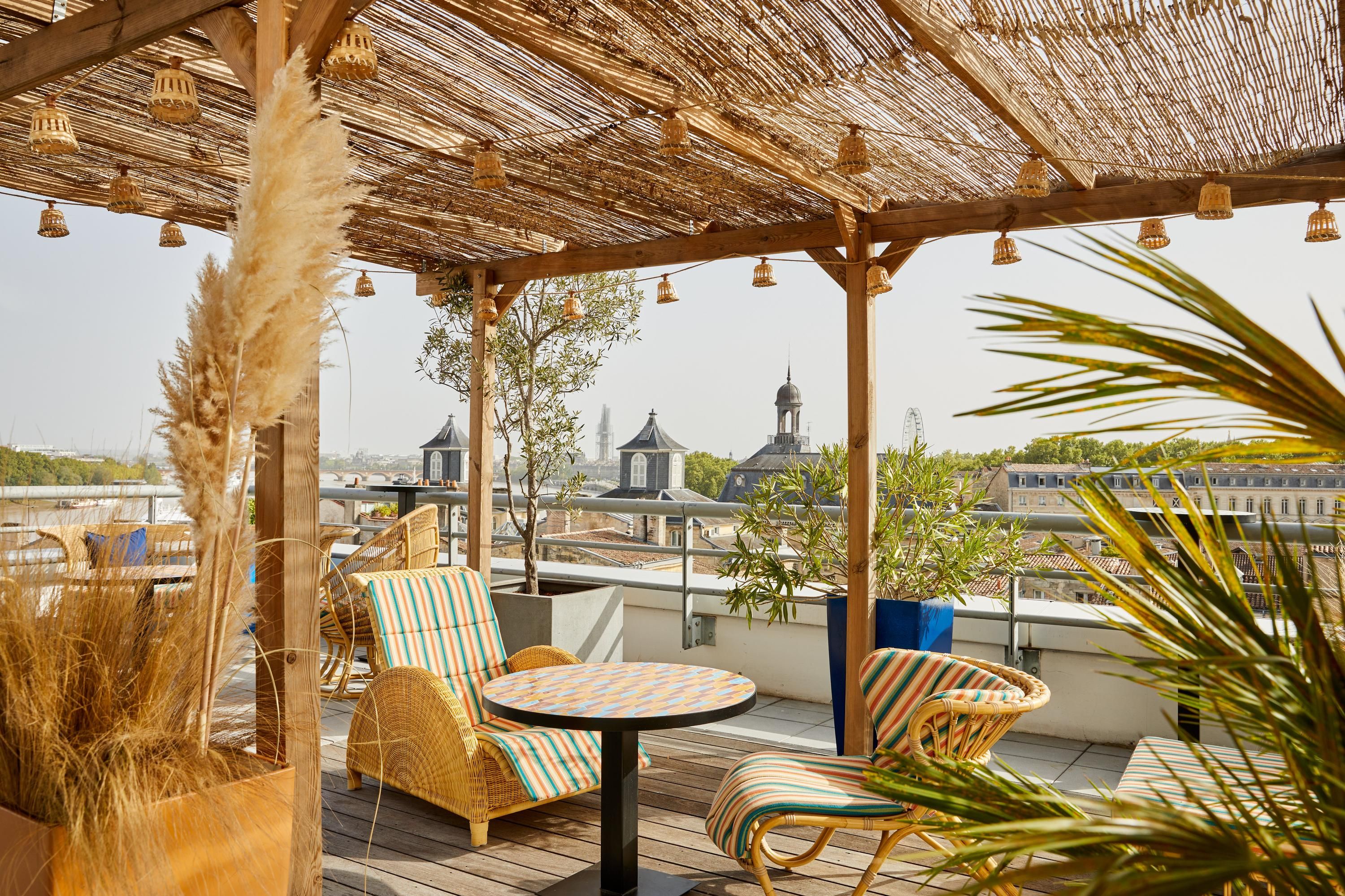 هوتل إنديجو بوردو سونتر تشارترون باي آيتش جي - بوردو - شرفة