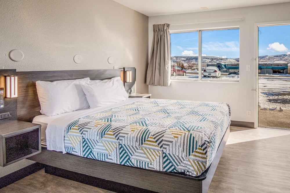 Motel 6-Elko, Nv - אלקו - חדר שינה