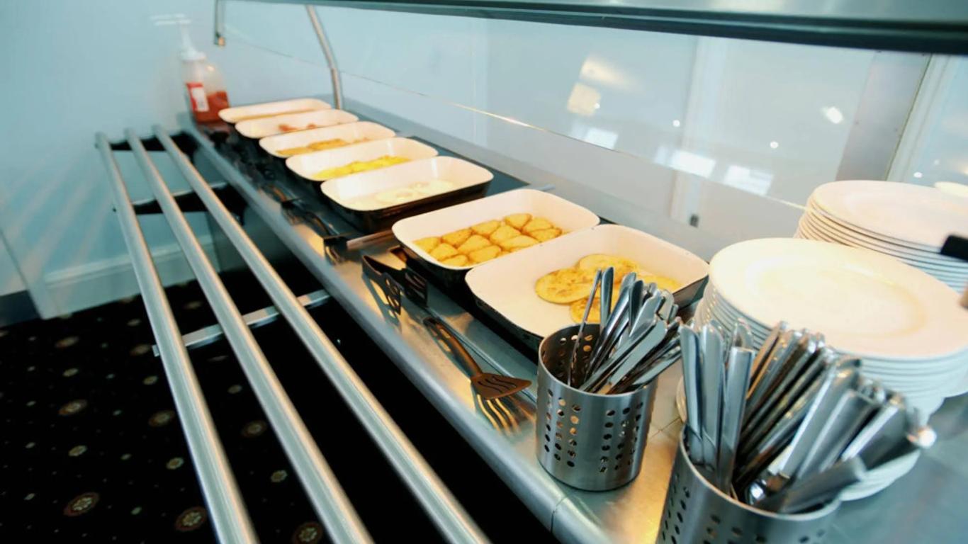 Ashley Victoria Hotel