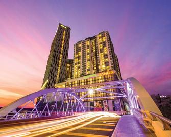 The Shore Hotel & Residences - Malaca - Edificio