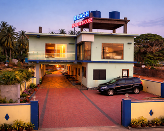 Blue Pearl Beach Guest House - Māvalli - Building