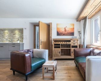 La Tgoma - Hotel & Restaurant - Vaz/Obervaz - Wohnzimmer