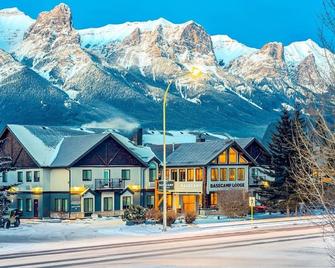 Basecamp Lodge Canmore - Canmore - Gebouw