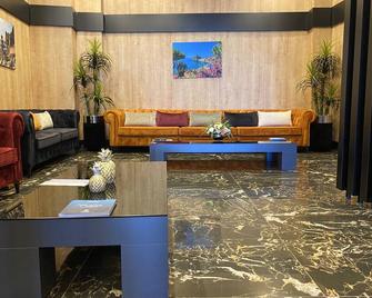 Grand Rimedya Hotel Mudanya - Mudanya - Salónek