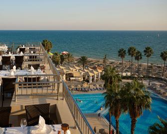 Adora Golf Resort Hotel - Belek - Pool
