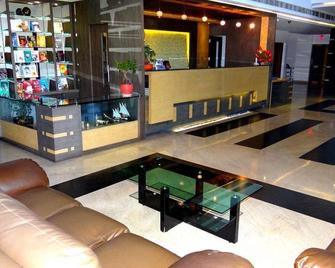 Hotel Monad - Kozhikode - Recepción