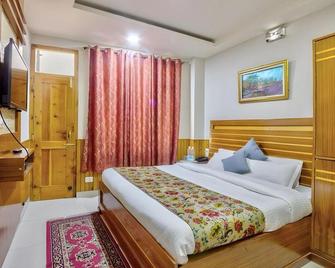 Hotel Malabar - Bhuntar - Habitación