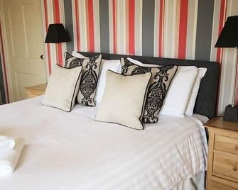 The Royal Oak Inn - Lostwithiel - Ložnice
