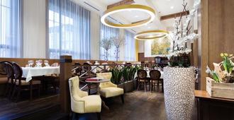 Grandezza Hotel Luxury Palace - Brno - Nhà hàng