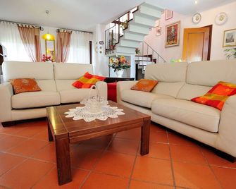 Villa La Certosa - Pisa - Sufragerie