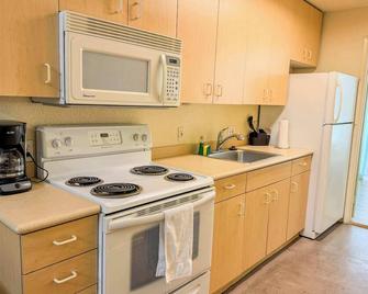 Trendy 2 level Loft Downtown parking incl. - San Diego - Kitchen