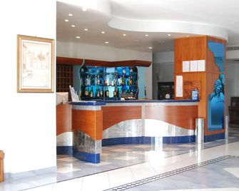 Dakar Living Hotel - Vasto - Resepsjon