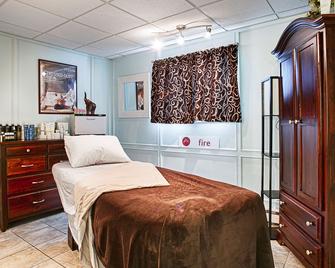 Best Western Gold Rush Inn - Whitehorse - Bedroom
