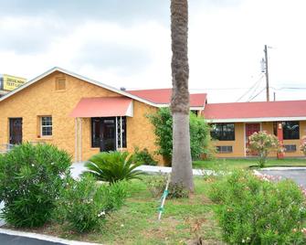 El Camino Motel - Beeville - Edificio