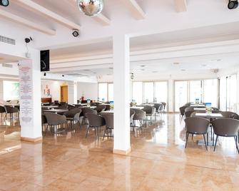 Hotel Biniamar - كالا ميلور - مطعم