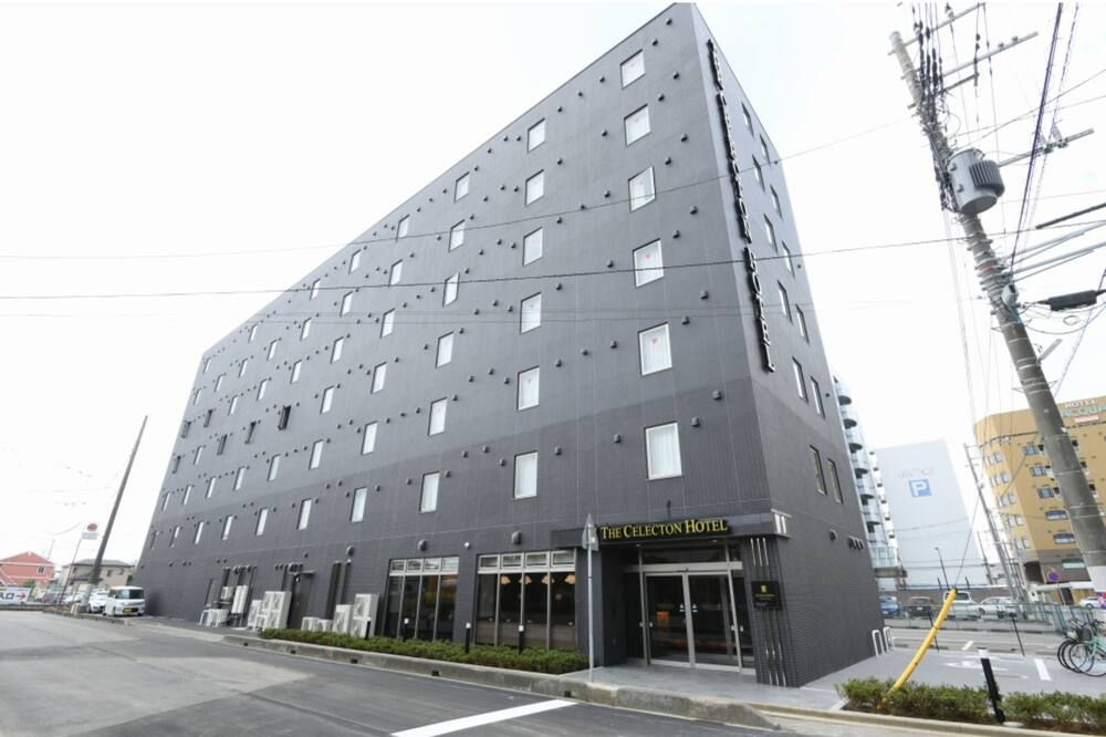 The Celecton Tsuchiura Ekimae - Tsuchiura - Gebäude