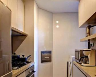 Stunning 1 Bedroom Apartment Near Great World Mrt Station - Singapore - Phòng bếp