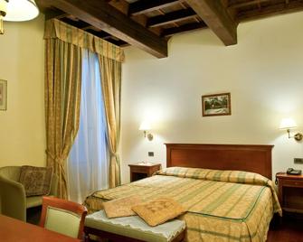 Hotel Corte Estense - Ferrara - Camera da letto