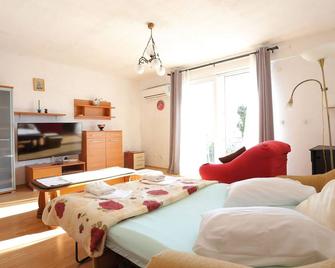 Apartments with parking space Tucepi, Makarska - 2676 - Tučepi - Schlafzimmer
