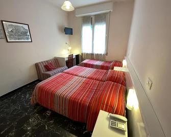 Hotel San Marco - Savona - Спальня