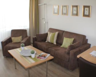 Haus an der Therme - Bad Fussing - Huiskamer