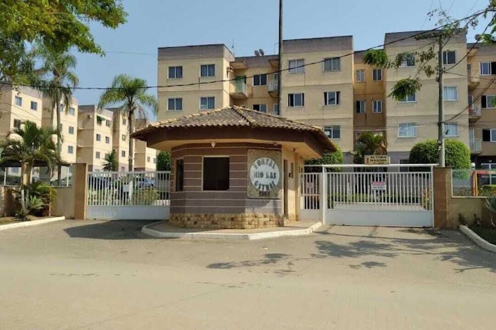 Family Apartment in Rio das Ostras 4 km from the Beach - ريو داس أوستراس - مبنى