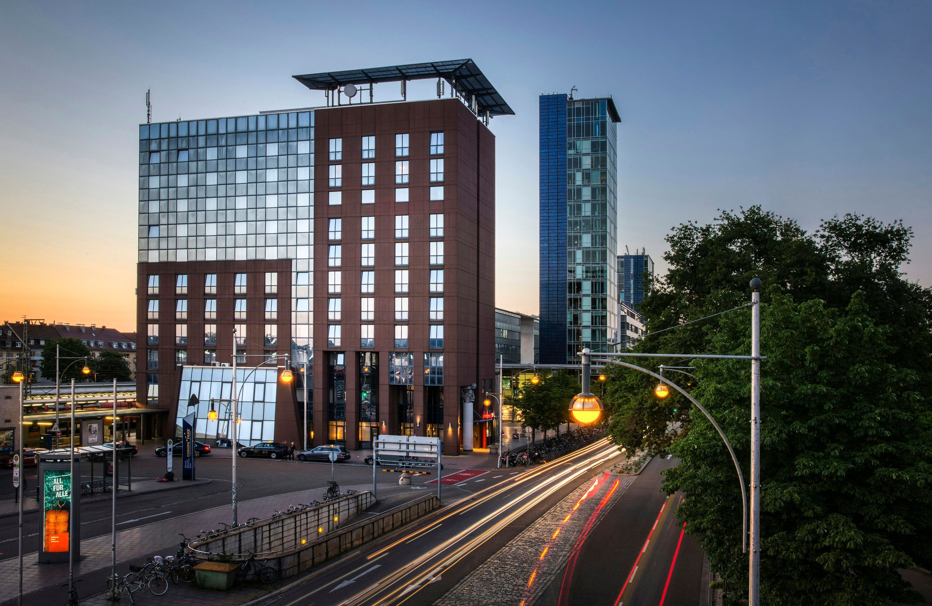 Hotel Freiburg City Center by Leonardo Hotels - Fribourg-en-Brisgau - Bâtiment