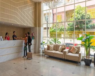 d'primahotel Pattimura Makassar - Makassar - Vastaanotto