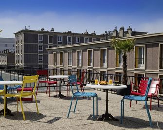 ibis Styles Le Havre Centre Auguste Perret - El Havre - Patio