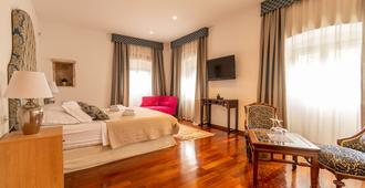 B&B Heritage Villa Apolon - Stari Grad - Bedroom