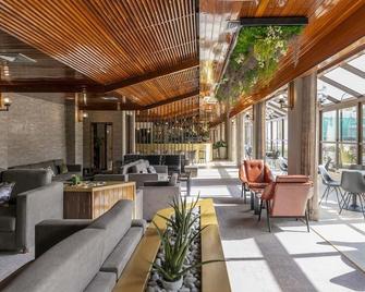 D. Afonso Hotel & Spa - Monte Real - Lobby