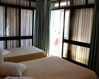 Hotel Mar Azul - Espinho - Habitación