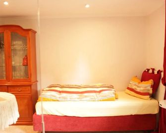 Casa Susanne - Berlim - Quarto