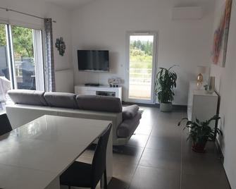 Charmante Villa de 91m2 à Saint Gely du Fesc - Saint-Gély-du-Fesc - Salon