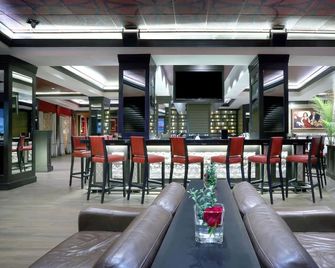 Wyndham Grand Fallsview Hotel - Niagara Falls - Bar