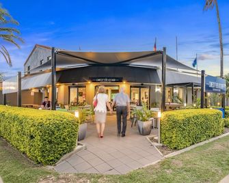 Sugar Country Motor Inn - Bundaberg - Toà nhà